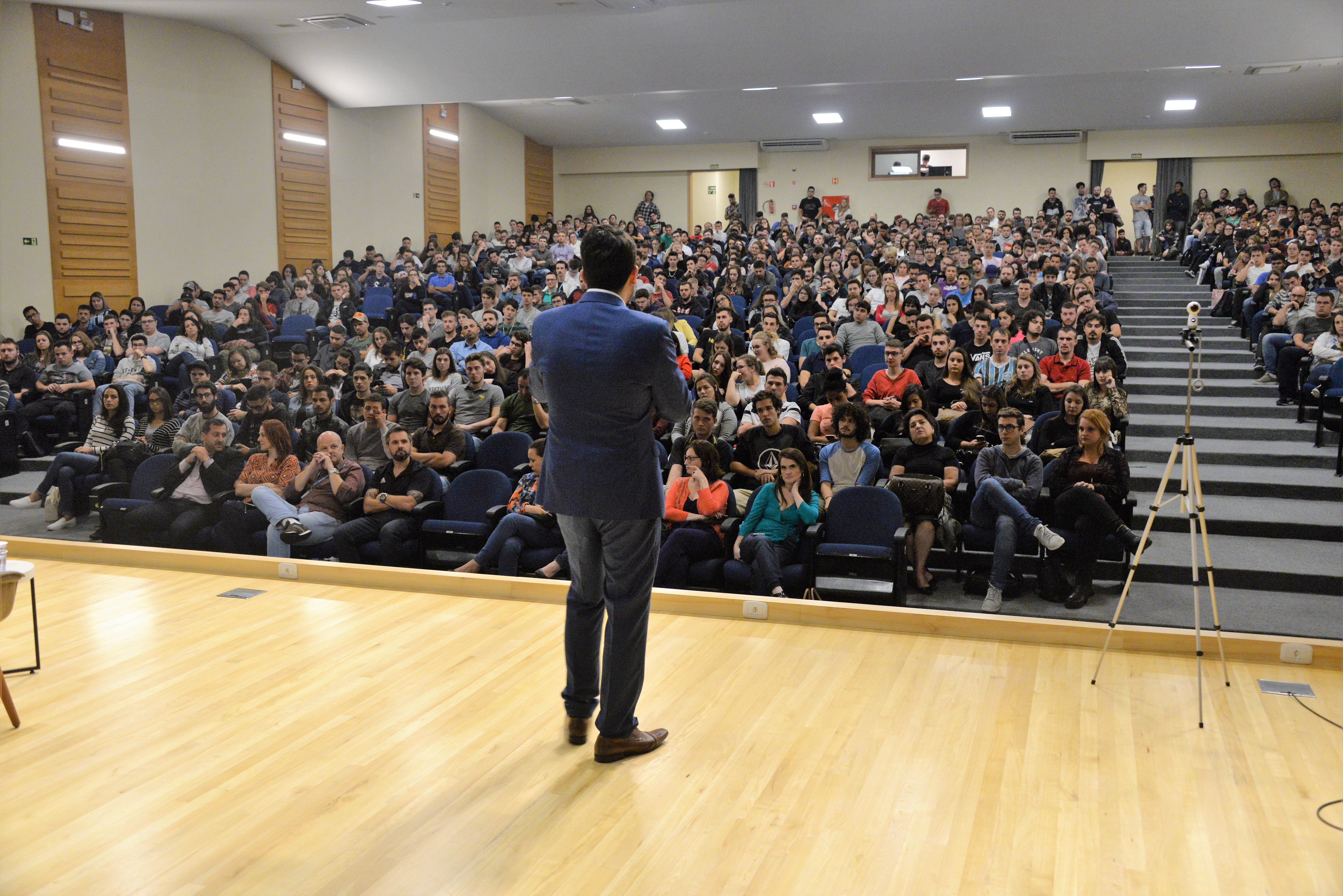 Marcelo Paixão em palestra ou treinamento 51